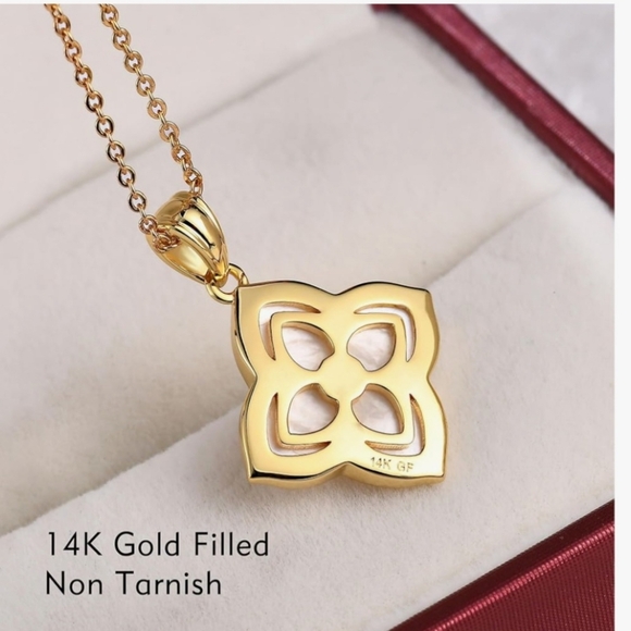 Four Leave Clover Gold Plated Necklace - Picture 2 of 4